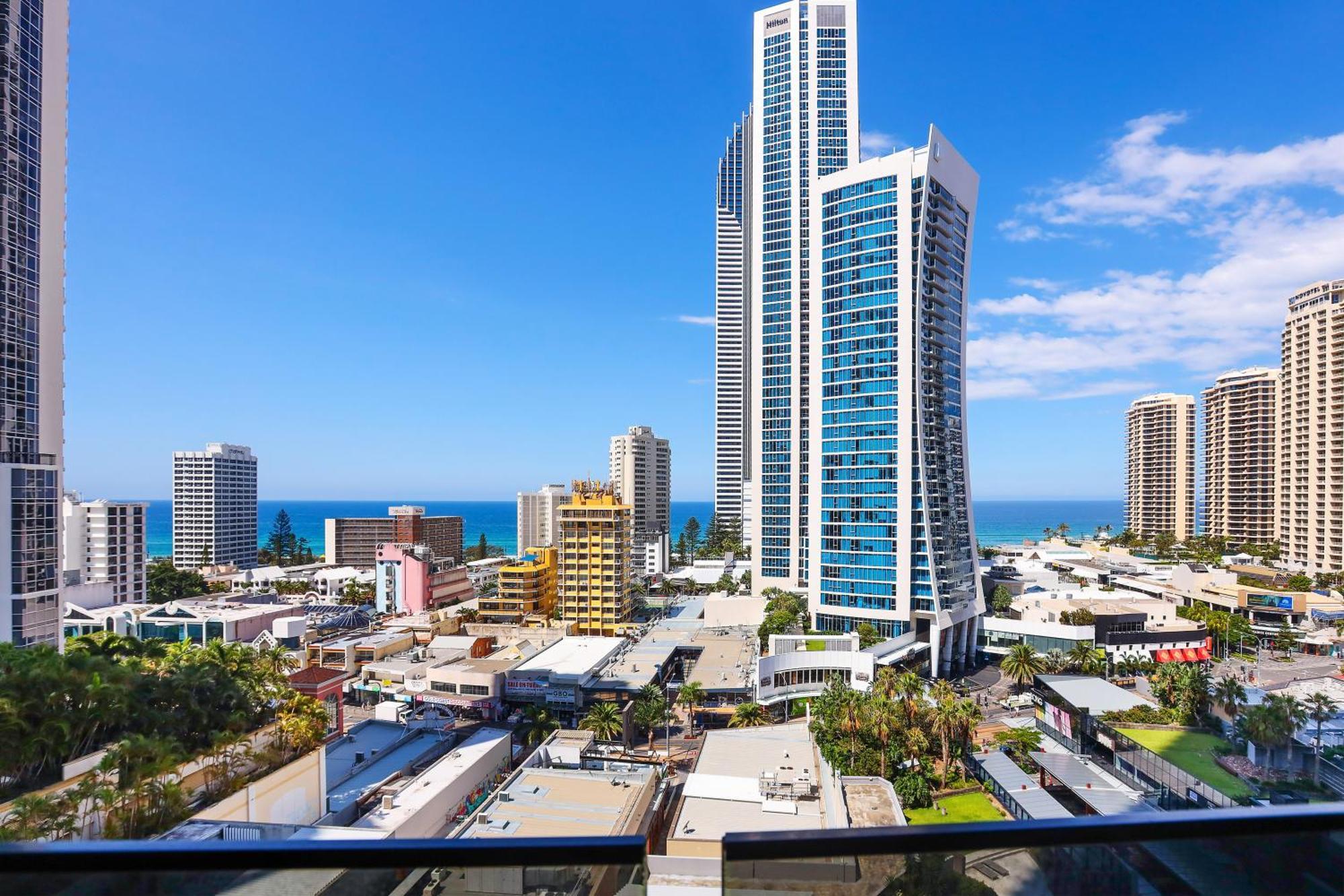 Circle On Cavill 2, 3, 4 & 5 Bedroom Skyhomes & Sub Penthouses By Gold Coast Holidays Luaran gambar