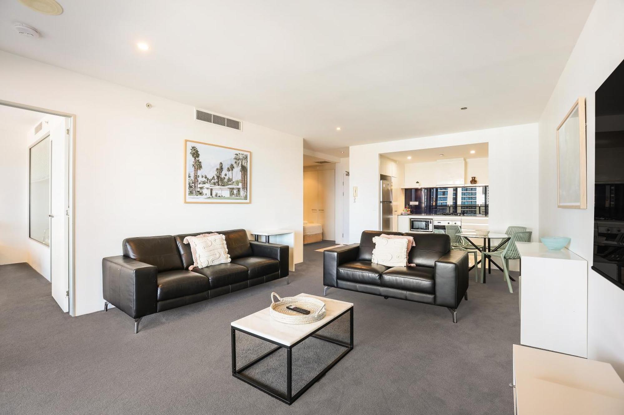 Circle On Cavill 2, 3, 4 & 5 Bedroom Skyhomes & Sub Penthouses By Gold Coast Holidays Luaran gambar